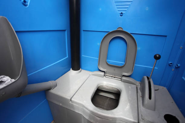 Portable Toilet Options We Offer in Manhasset Hills, NY